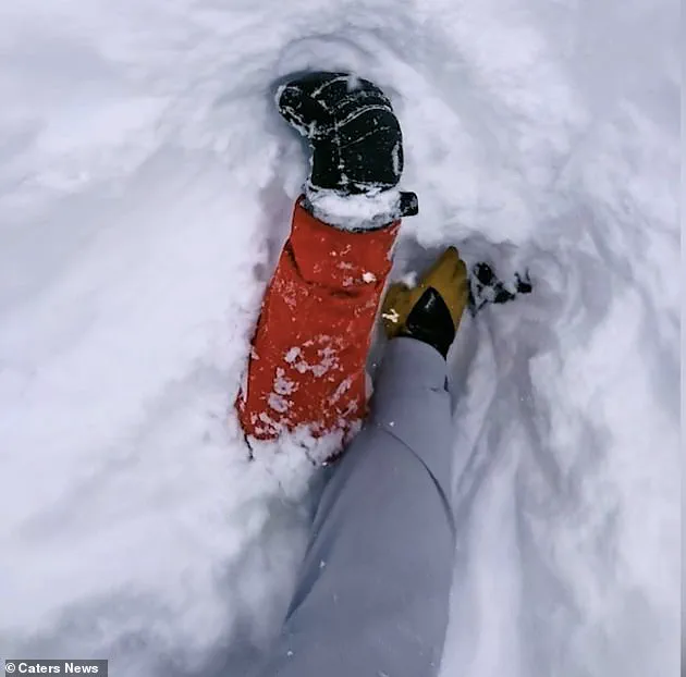 Heroic Rescue in Swiss Alps: Matteo Zilla's Tense Avalanche Rescue Goes Viral