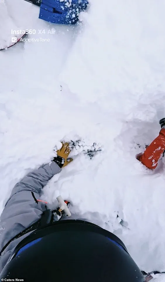 Heroic Rescue in Swiss Alps: Matteo Zilla's Tense Avalanche Rescue Goes Viral