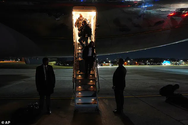 Air Force One Forced to Make Sudden Mid-Air U-Turn After Electrical Malfunction, Prompting Immediate Return to U.S.