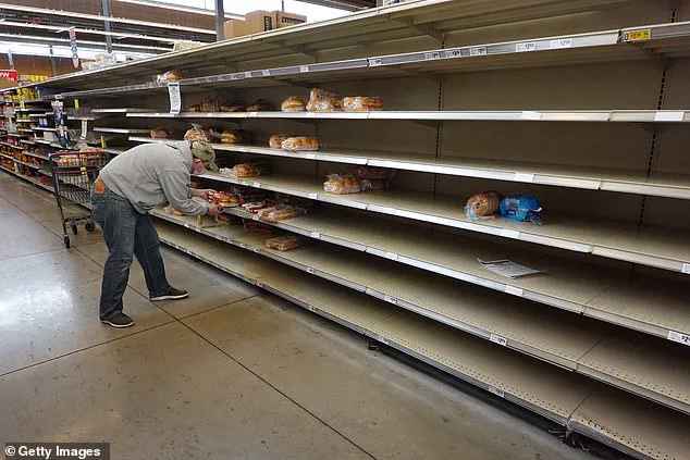 Unprecedented Cold Snap in Houston Sparks Controversy as Internal NWS Documents Surface