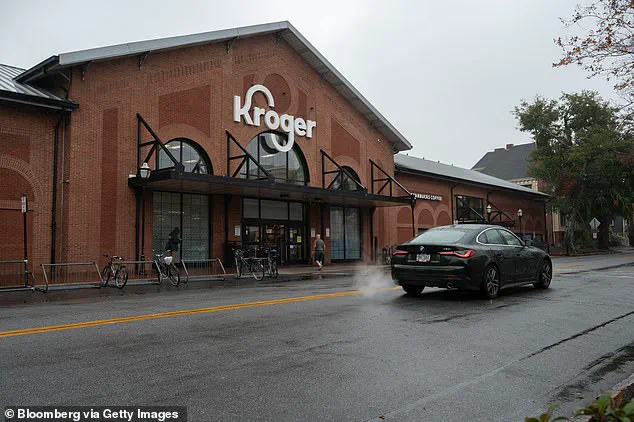 Controversy Erupts in Georgia as Kroger Supermarkets Introduce Slot Machines, Sparking Concerns Over Gambling Addiction and Community Division