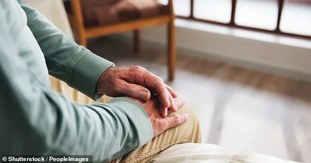 Revolutionizing Alzheimer's Diagnosis: Blood Tests Detect Disease Decades Before Symptoms
