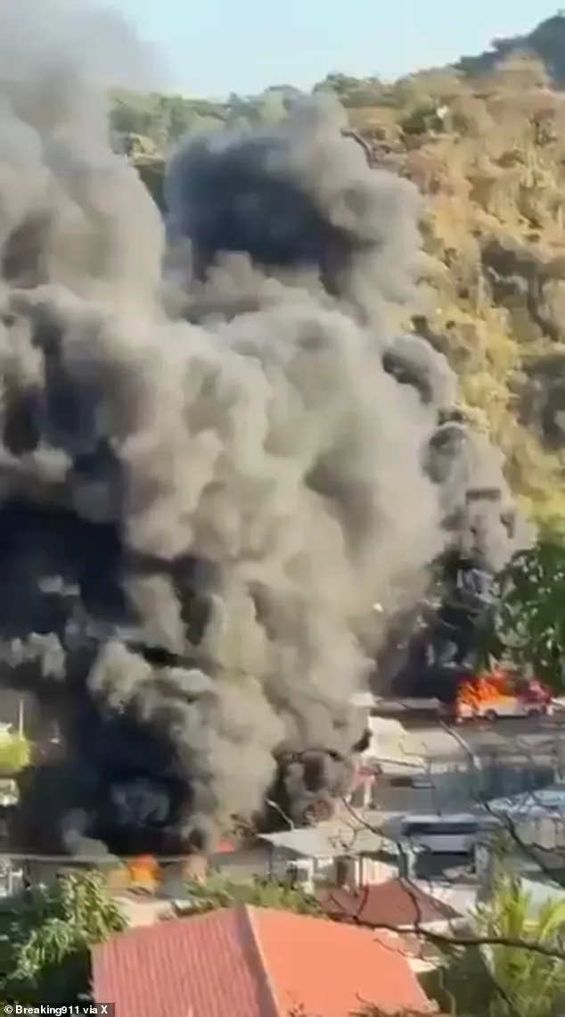 Puerto Vallarta in Chaos as Cartel Clash Sparks Violence, Strands Tourists