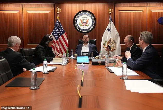 White House Chief of Staff's Fitness Tracker Sparks Security Controversy Amid Iran Military Operation