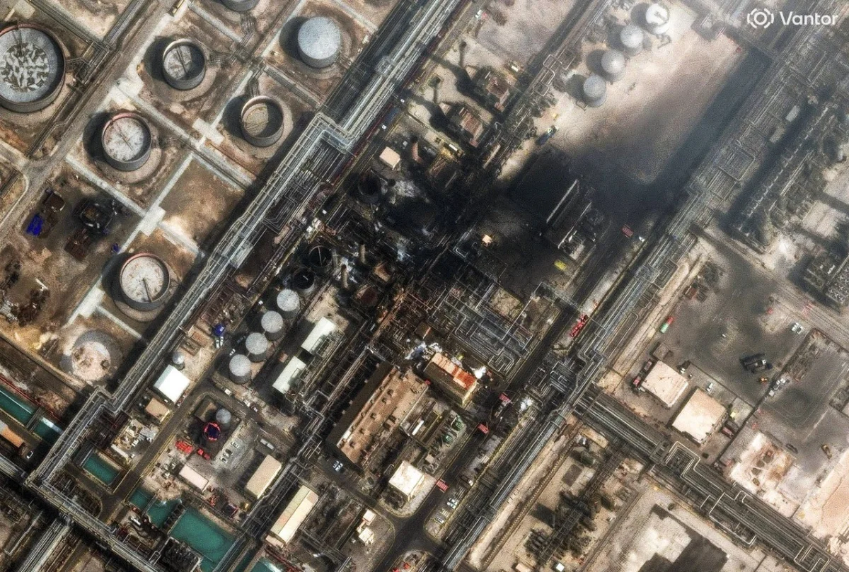 U.S. Strikes on Iran Face Widespread Disapproval as Poll Reveals Deep Divisions Over Trump's Foreign Policy and Rising Tensions in the Middle East