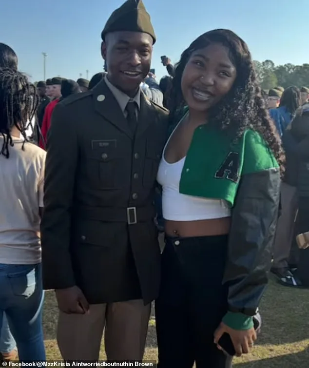 National Guardsman Shoots Wife at Alabama Hospital Minutes After Birth, Then Dies by Suicide