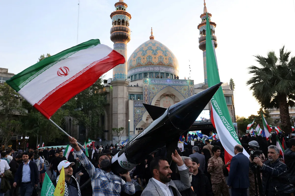 IRGC Missile Strikes Target Israel, U.S. in Tribute to New Supreme Commander Khamenei