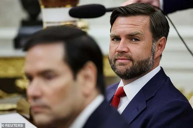 Trump Tests 2028 Successors Vance and Rubio at Mar-a-Lago Donor Meeting
