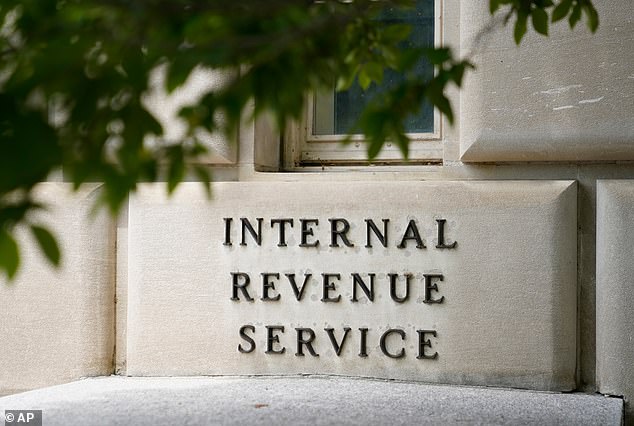 Joe Rogan Criticizes Trump's $1.8 Billion IRS Deal