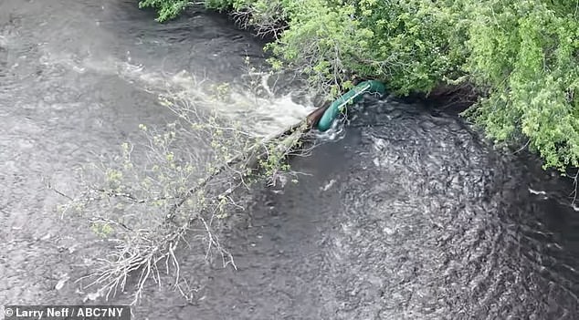 Sixth Grader Dies After Raft Capsizes During School Outing in Poconos